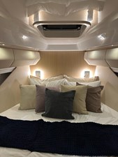 V30 HT Weekender 14 15_2023 30ft Vento Yacht V30 Weekender_twin engine