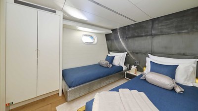 ANAVI 16 ANAVI Twin Cabin