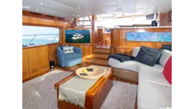 2007 Hatteras 64 Motor Yacht  12 