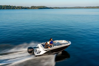 Bayliner M15  4 