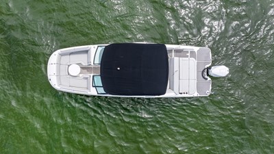 Sea Ray SDX 270 Outboard 12 13