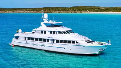 LONE STAR 0 LONE STAR 130' Hatteras 1995