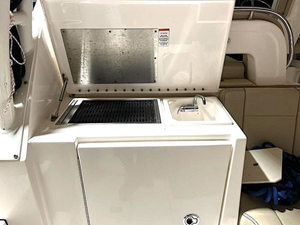 2017 Pursuit 325 OS 24 25