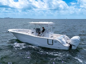 Sea Fox 328 Commander 21 32' Sea Fox _ Drone-21