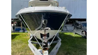 2017 Sea Ray 350 SLX 7 
