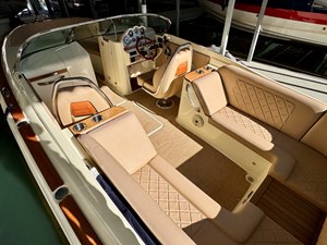 018 Chris-Craft Launch 27 Heritage Trim Edition Surf 18 