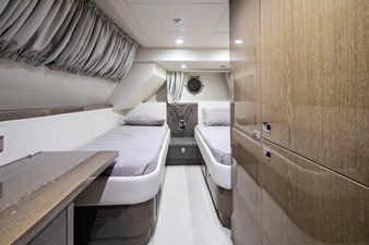 SUNSEEKER 75 YACHT 48 