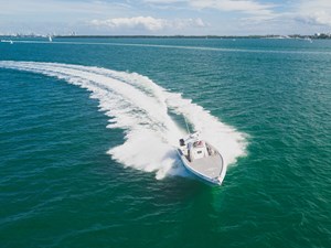 Fountain 38 Center Console 44 DJI_0470