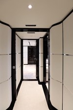 120' Majesty 2025 60 