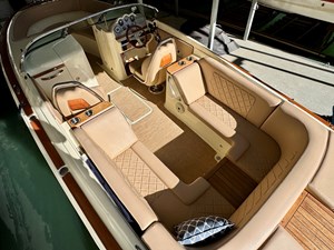 018 Chris-Craft Launch 27 Heritage Trim Edition Surf 17 