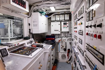 ALDONZA 53 Engine Room