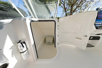 Sea Pro 240 Dual Console 30 HighRes-30 (Custom)