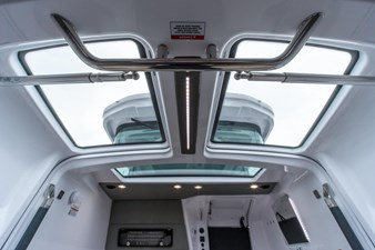 2021 Axopar 37 XC 23 