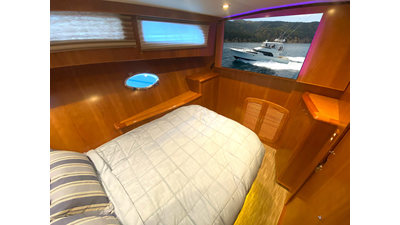 Mikelson 57 Luxury Sportfisher 15 