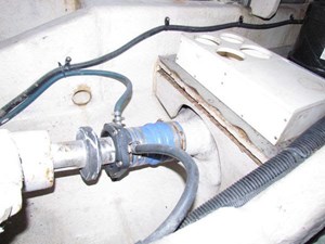 1996 Sea Ray 55 Sedan Bridge 26 27