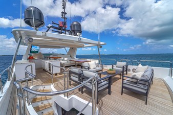 Azimut Grande 105 97 105' Azimut-83