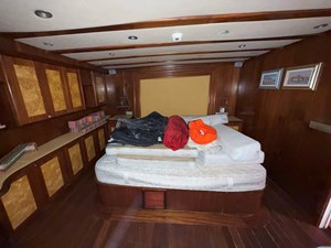 42 M Motorsailor  20 