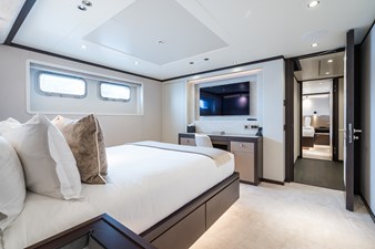 EMERALD 54 