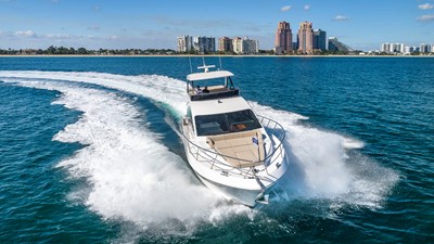 2022 Dyna Flybridge 63 0 62_DYNA_PRINT-1 (Custom)