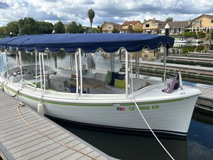 SEAHAWK 12 Starboard Vessel View
