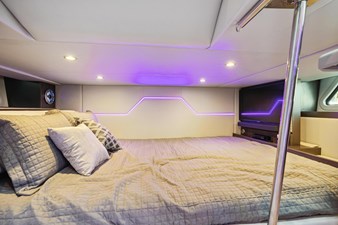 - 9 10_2023 43ft Formula 430 SSC