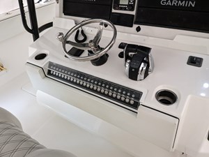 - 15 16_2019 40ft Invincible 40 Catamaran