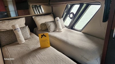 Sea Ray L650 Fly 19 WhatsApp Image 2024-08-12 at 2.04.51 PM (5)