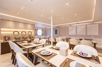 VANORA 33 Dining 1