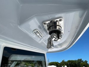 2025 Everglades 315CC 26 