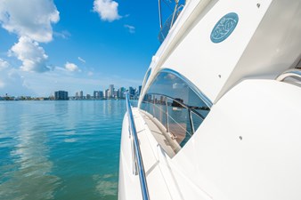 MANHATTAN 52 39 2011 Sunseeker 53 Manhattaddn-27