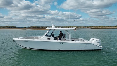 MIndy's Tyde III 0 2022 Pursuit 328S