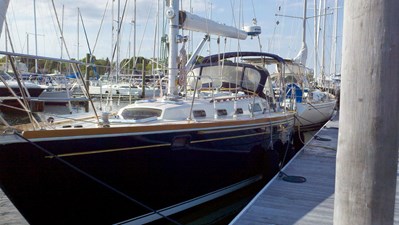 1996 Sabre 425 Sloop 4 