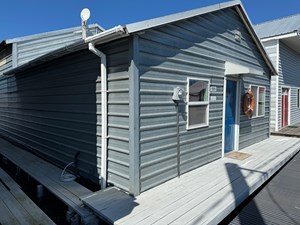 1967 Larson Boathouse 2 