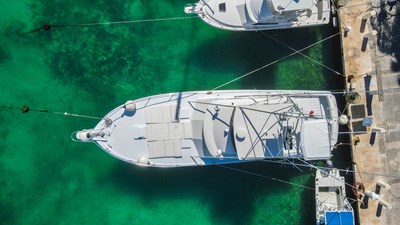 1979 HATTERAS 53 @ Cancun 28 