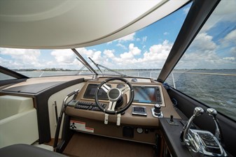 2015 Prestige 550 Fly 56 