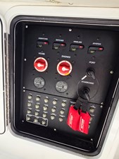 Boston Whaler Outrage 32 20240727_111402