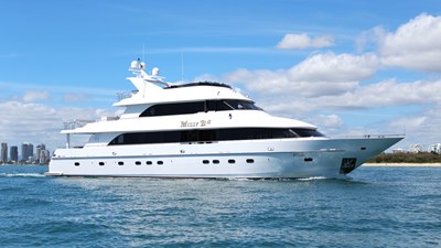 Missy B II 0 Hargrave Yacht MISSY B II
