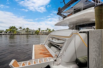 El Ladrillo III 10 11__2002 94ft Ferretti Yachts 94 EL LADRILLO III