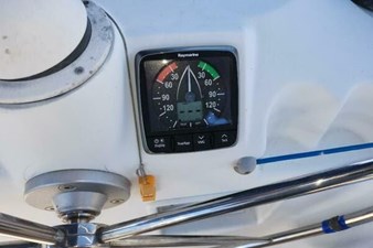 2005 Beneteau Cyclades 43 24 