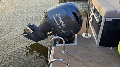 2017 Bennington 25 GL 7 