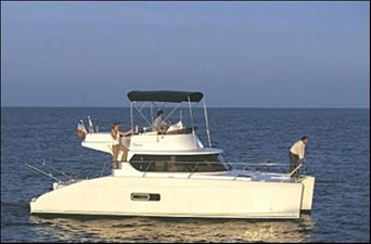 35' 2007 Fountaine Pajot HIGHLAND 2 At Rest