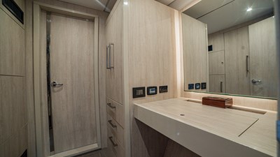 Windward Destiny 31 
