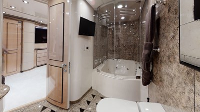 ENTOURAGE 69 MY-ENTOURAGE-2025-Bathroom(3)