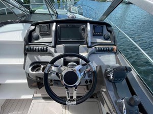 Monterey 335 Sport Yacht 8 2016-monterey-335-sport-yacht-power-9542251-20240910120125431-1_LARGE