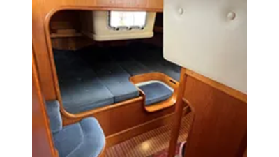 1989 Jonmeri 48 Pilot House 26 