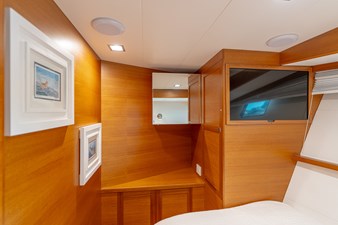 MARITIME 30 32. GUEST STATEROOM LOOKING FORWARD