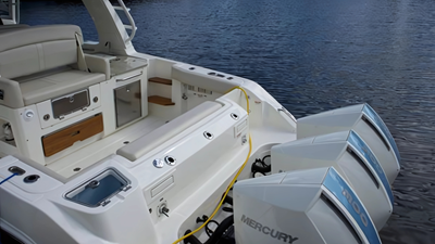 35 ft 2020 Boston Whaler 350 Realm, Yacht Kings 21 35 ft 2020 Boston Whaler 350 Realm (10)