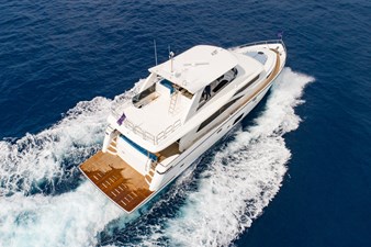 JOHNSON 80' FLYBRIDGE W/HYDRAULIC PLATFORM  47 049 -