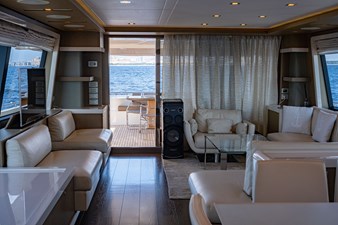 Ferretti 870 5 Ferretti-870-2013 1