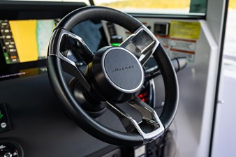 2022 Axopar 37 XC 24 